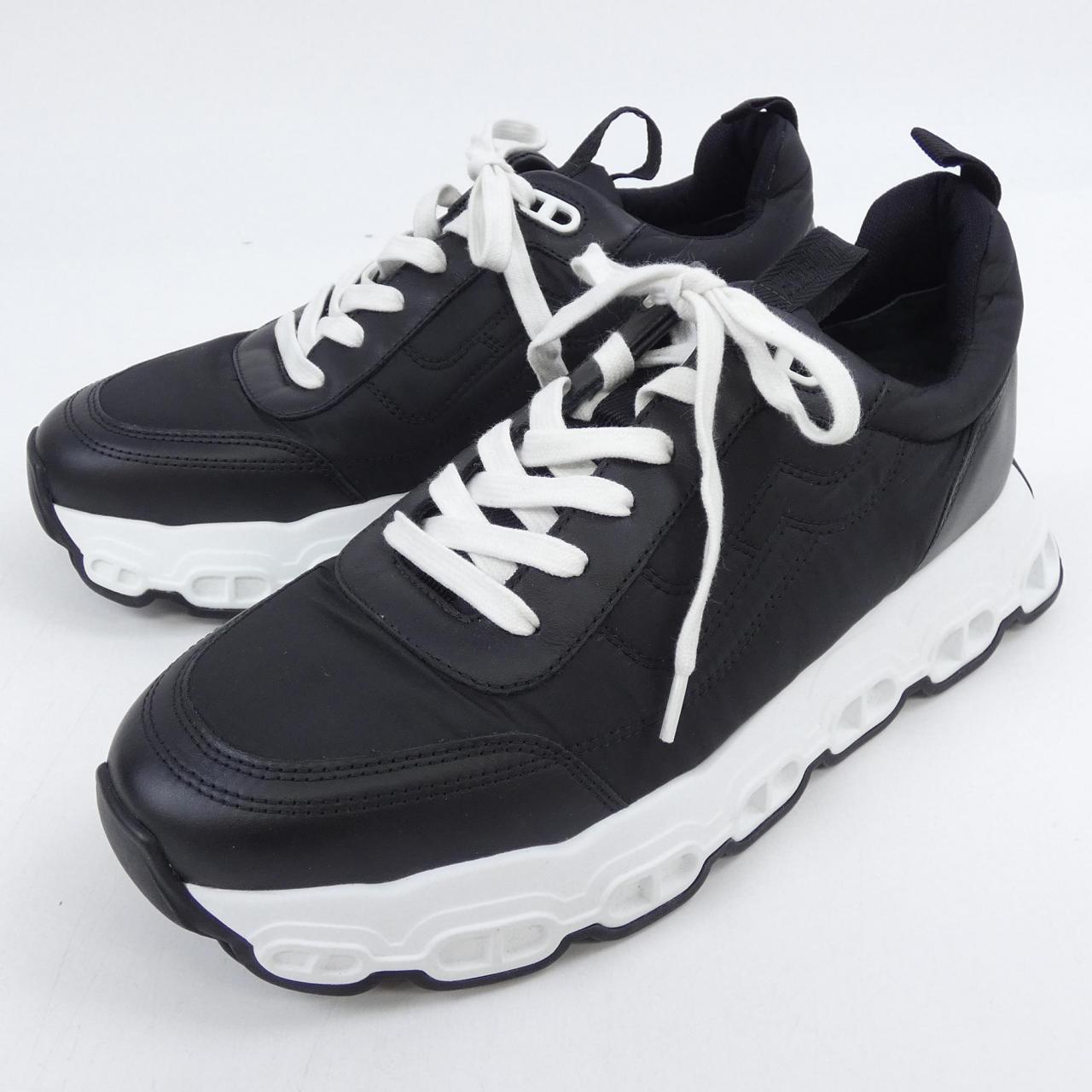 エルメス HERMES インパルス シェーヌダンクル 241903Z スニーカー