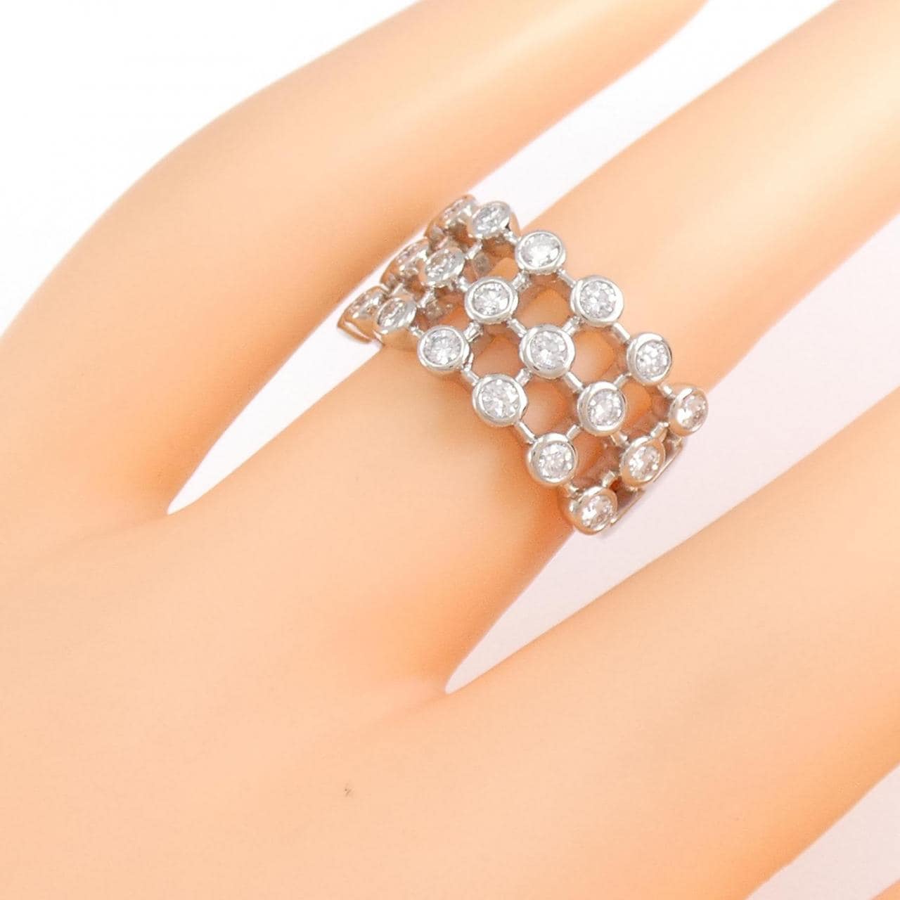 MIKIMOTO Diamond Ring 0.62CT