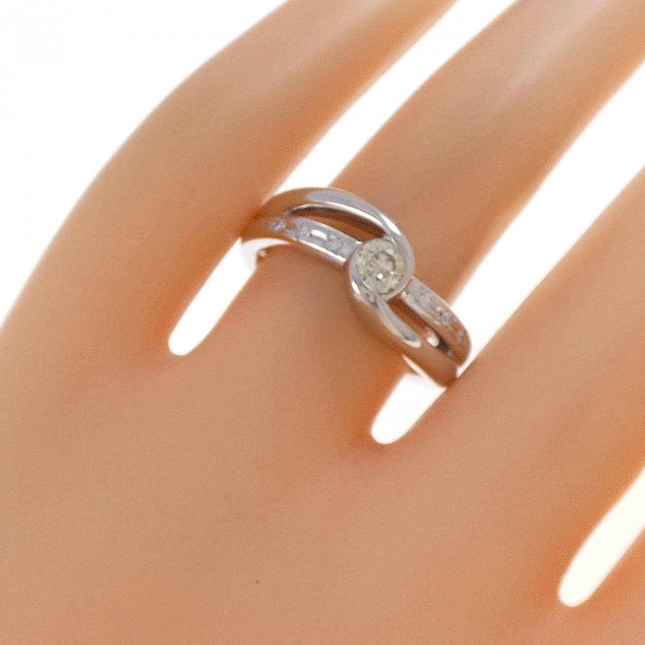 PT950 ダイヤモンド リング 0.30CT