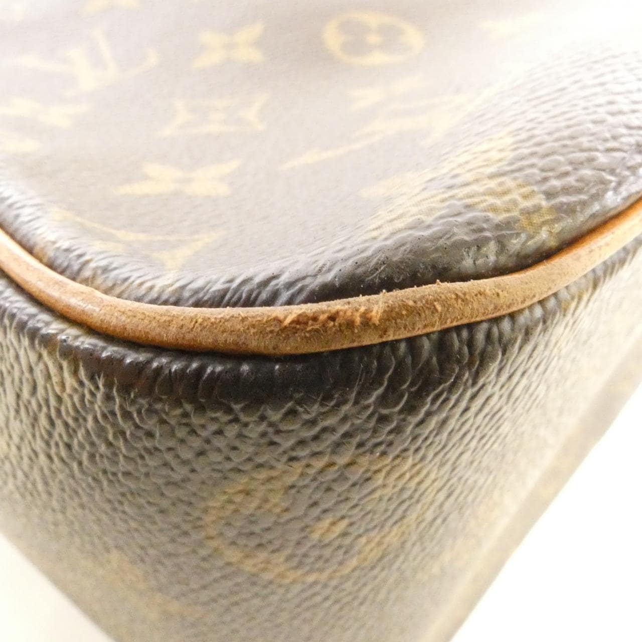 ルイヴィトン モノグラム エクサントリ シテ M51161 バッグ