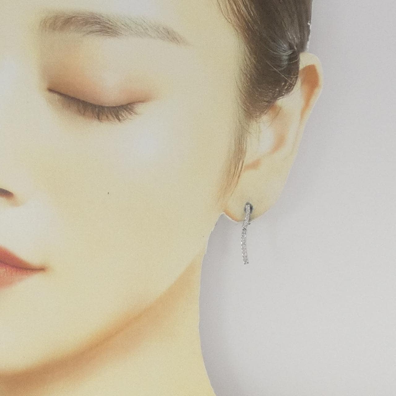 K18WG ダイヤモンド ピアス 0.30CT