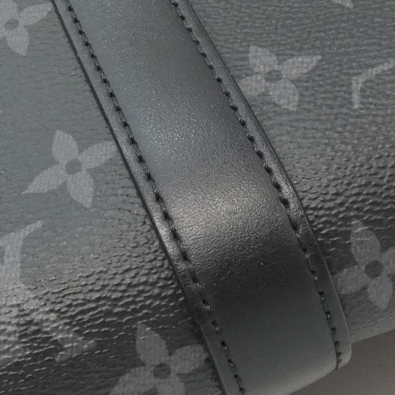 ルイヴィトン モノグラム エクリプス リバース キーポル バンドリエール 25cm M46271 ボストンバッグ