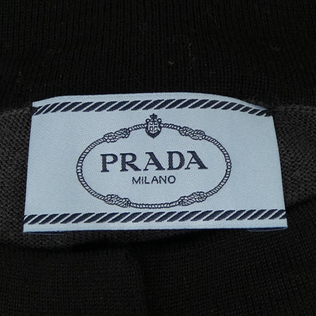 プラダ PRADA P25E25 S161 1LK2 カーディガン