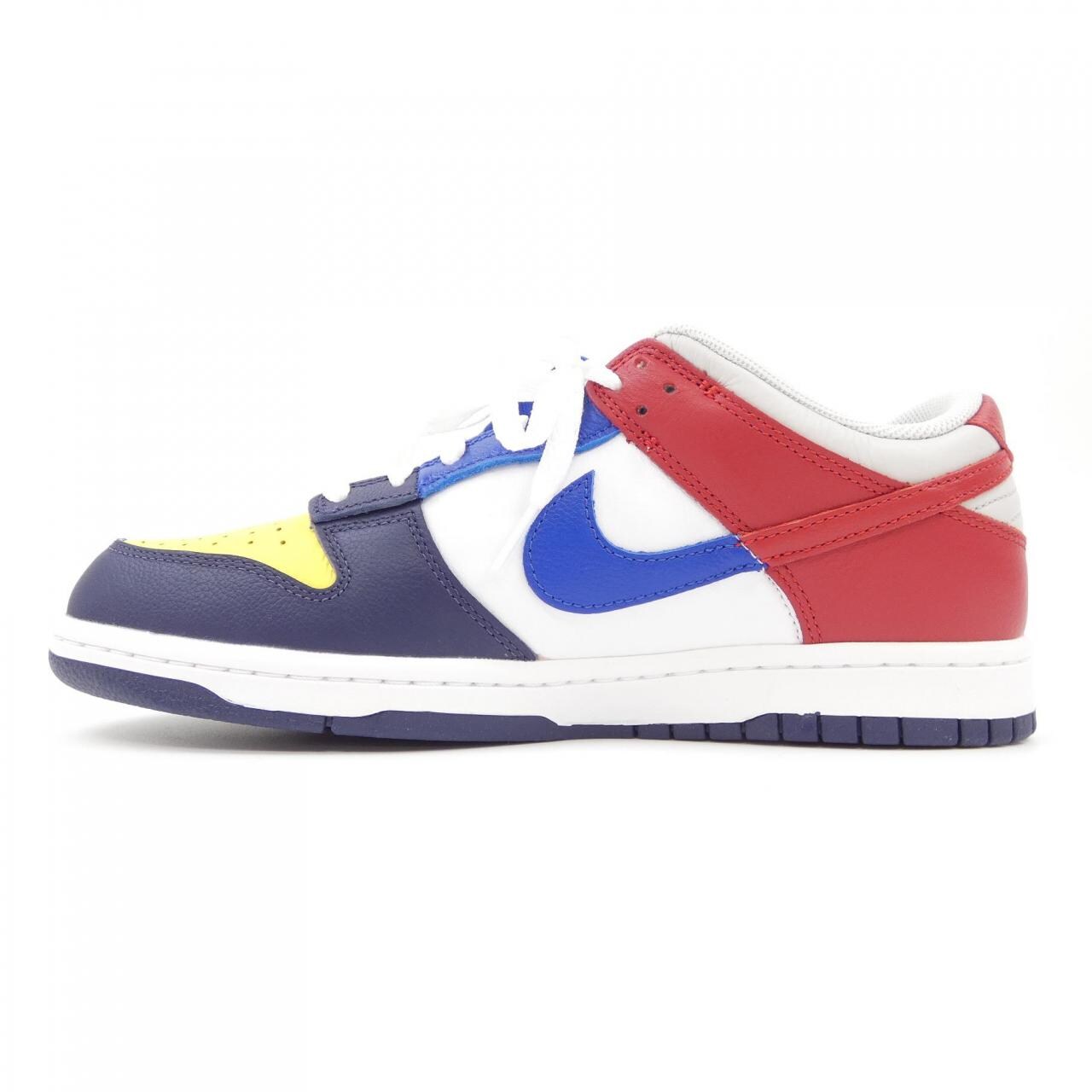 ナイキ NIKE スニーカー