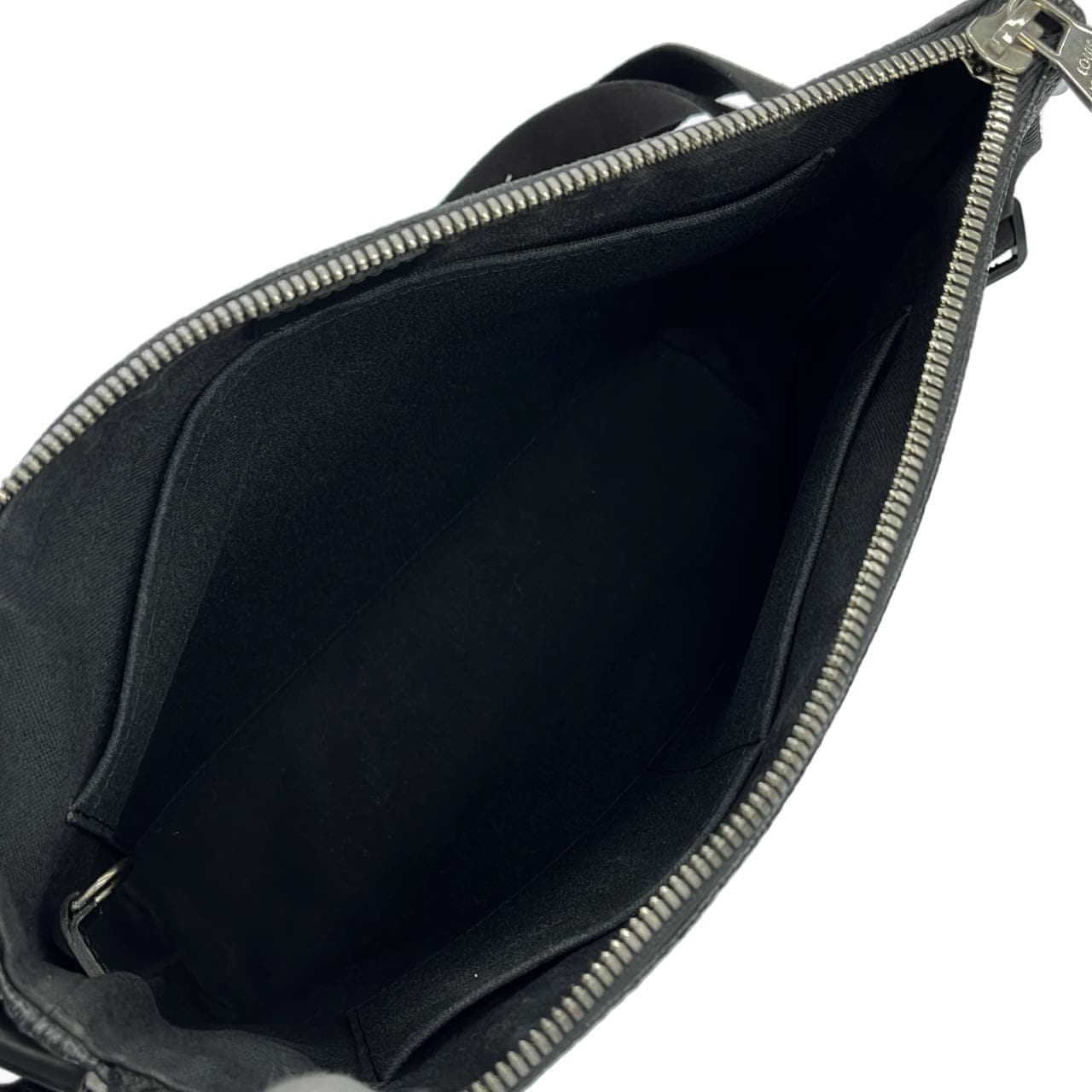 ルイヴィトン ダミエ グラフィット ミック PM N41211 ショルダーバッグ