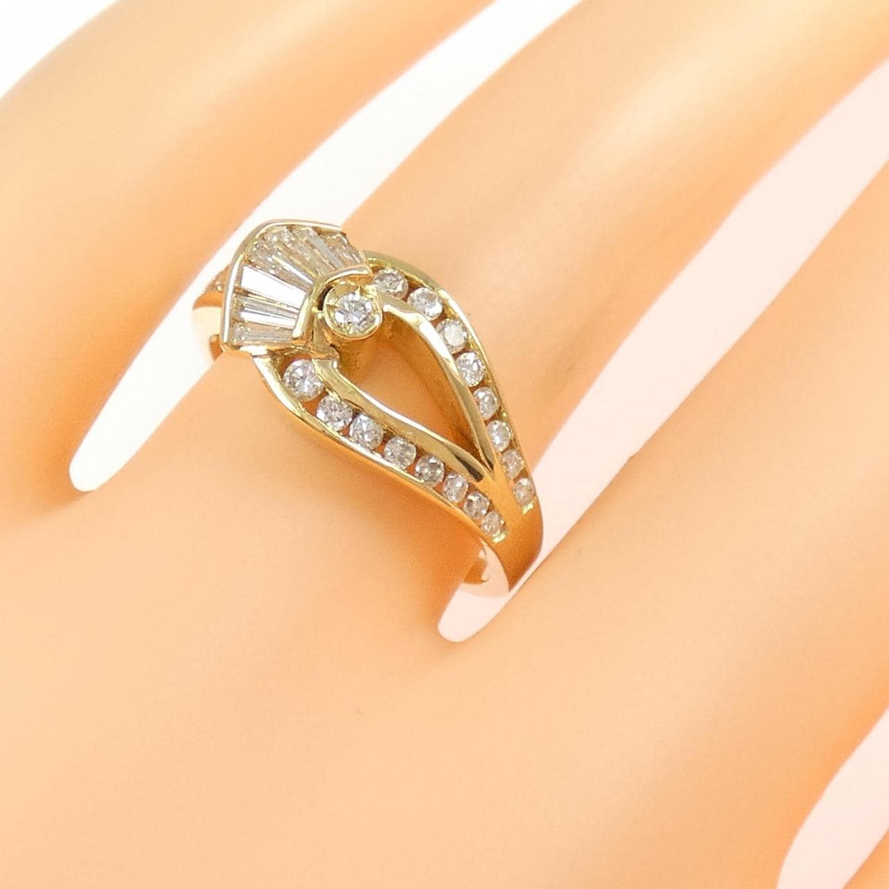 750YG ダイヤモンド リング