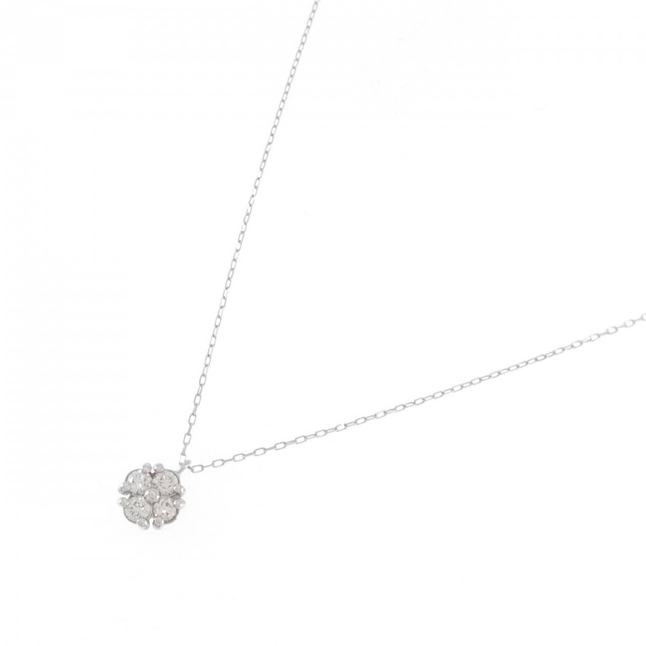 [BRAND NEW] PT Flower Diamond Necklace 0.10CT