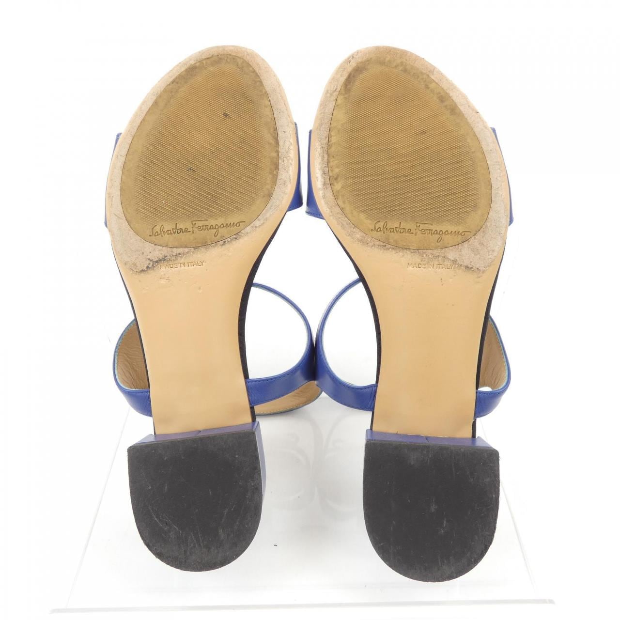 サルヴァトーレフェラガモ SALVATORE FERRAGAMO MARIE サンダル