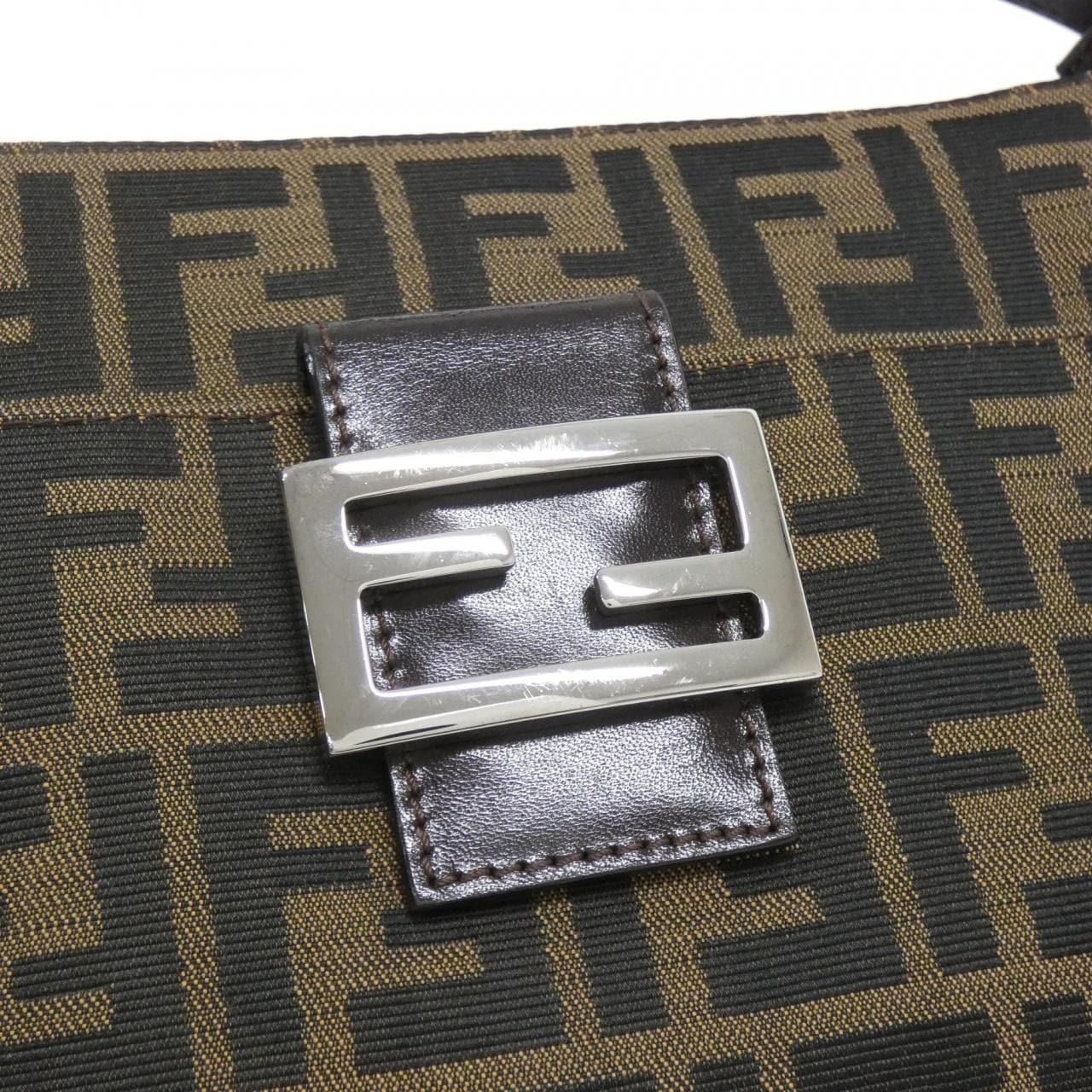 【ヴィンテージ】フェンディ 26566 ショルダーバッグ