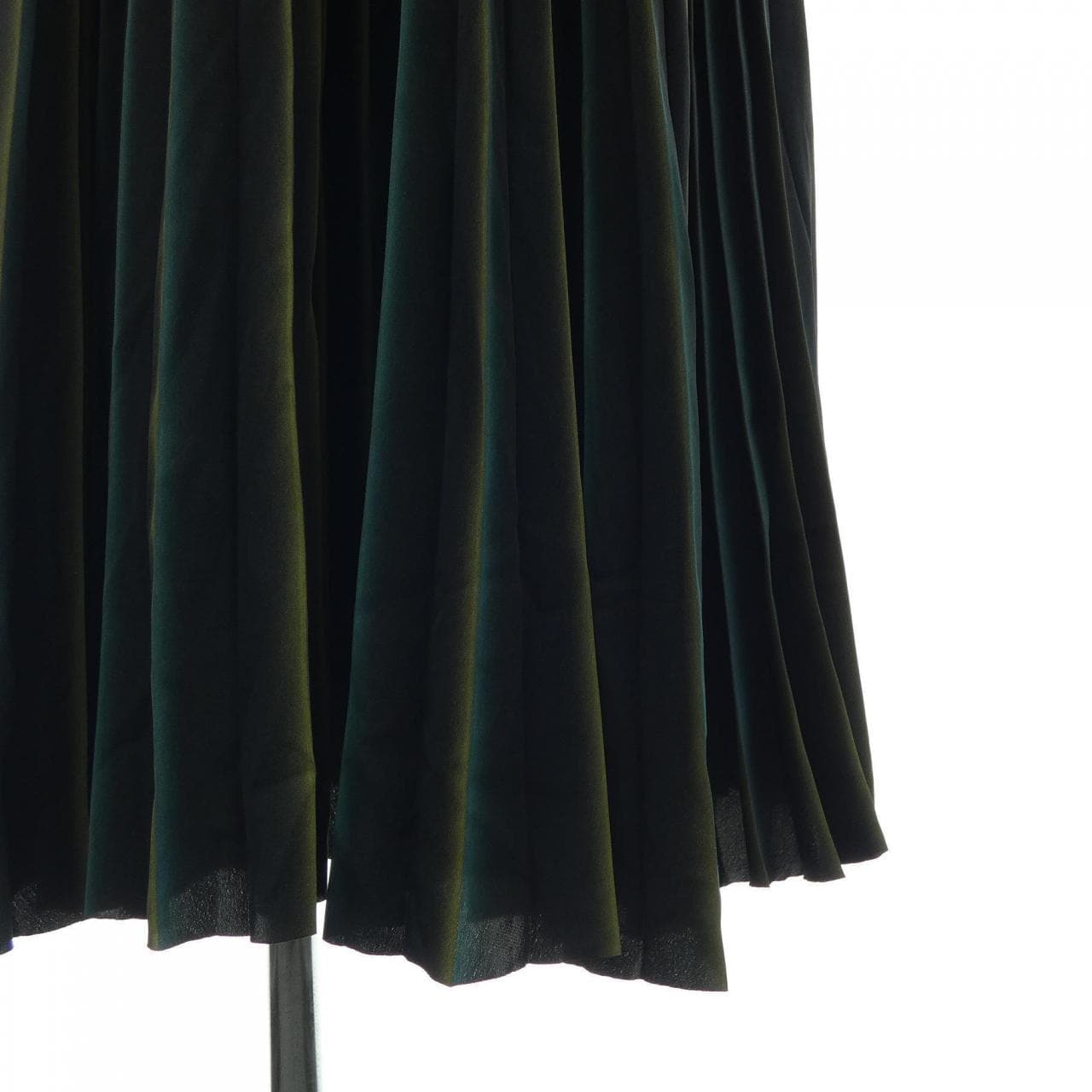 イッセイミヤケ ISSEY MIYAKE IF62FG217 スカート