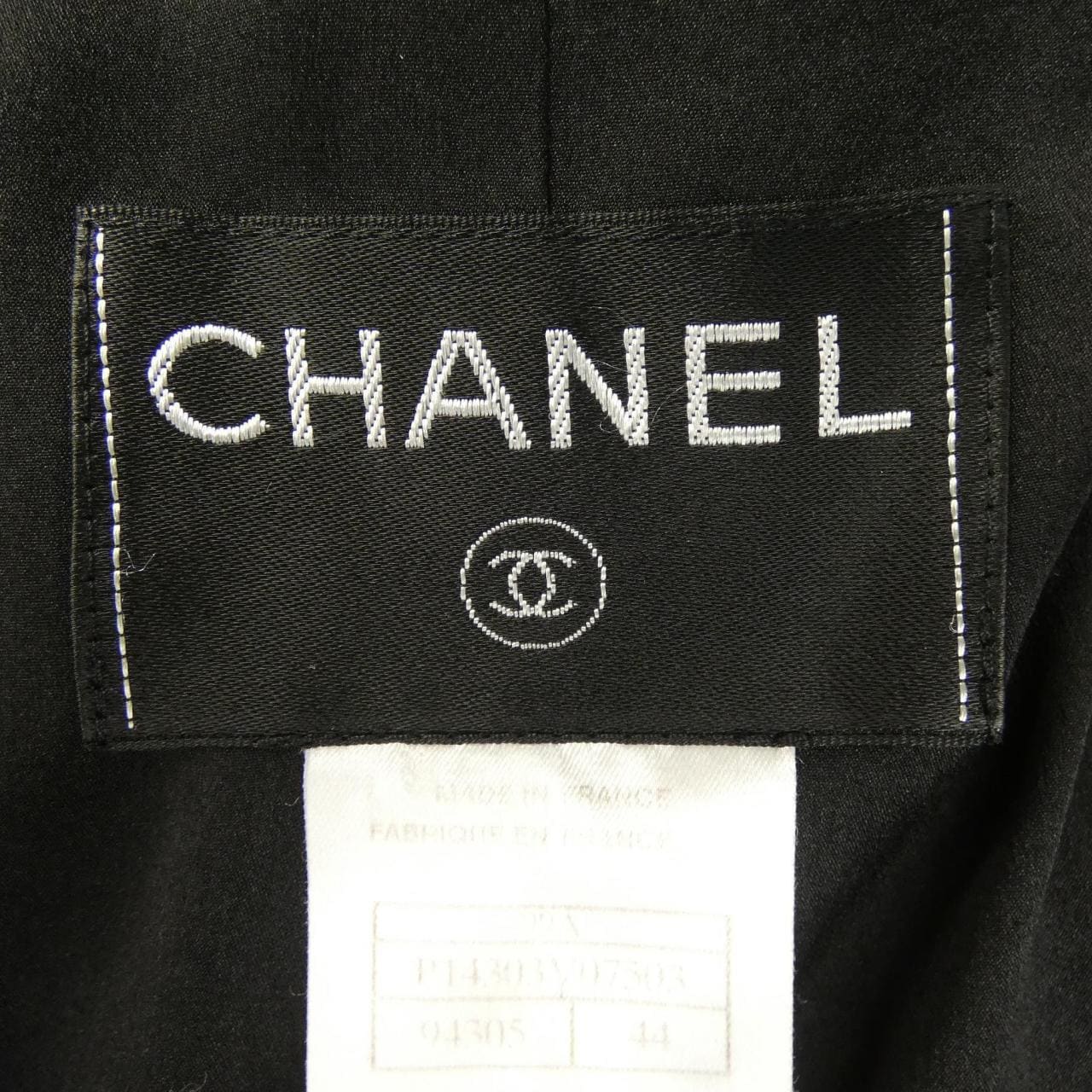 【ヴィンテージ】シャネル CHANEL P14303V07503 99A. スーツ