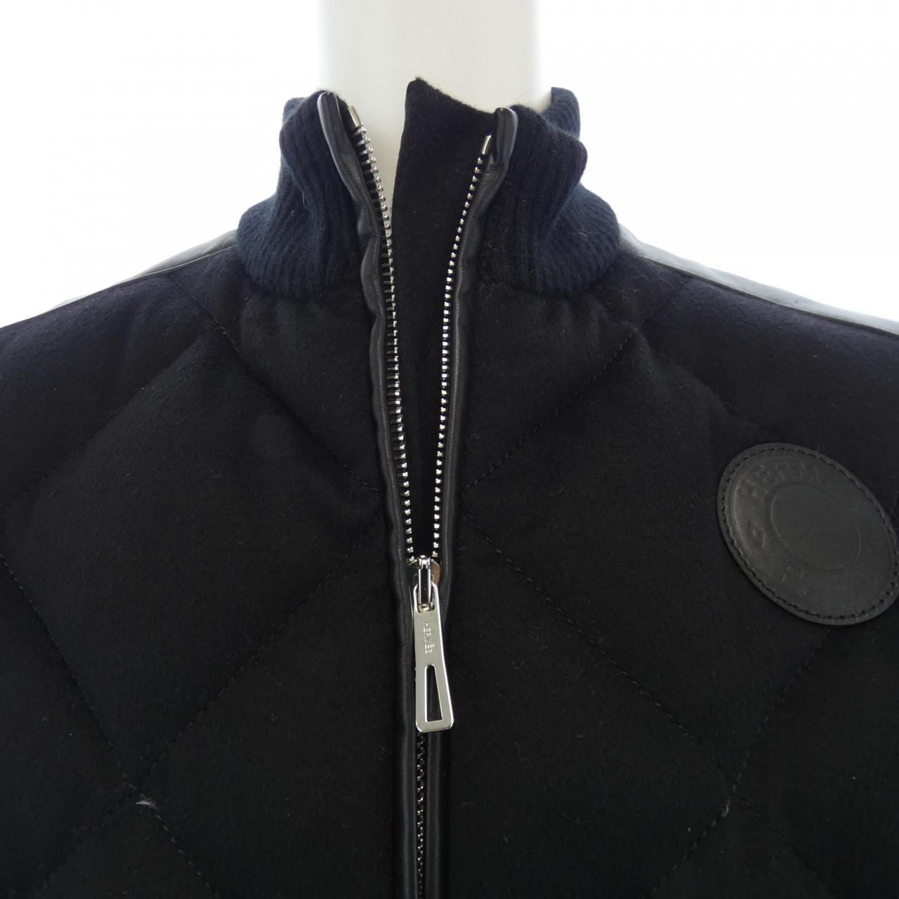エルメス HERMES ダウンベスト