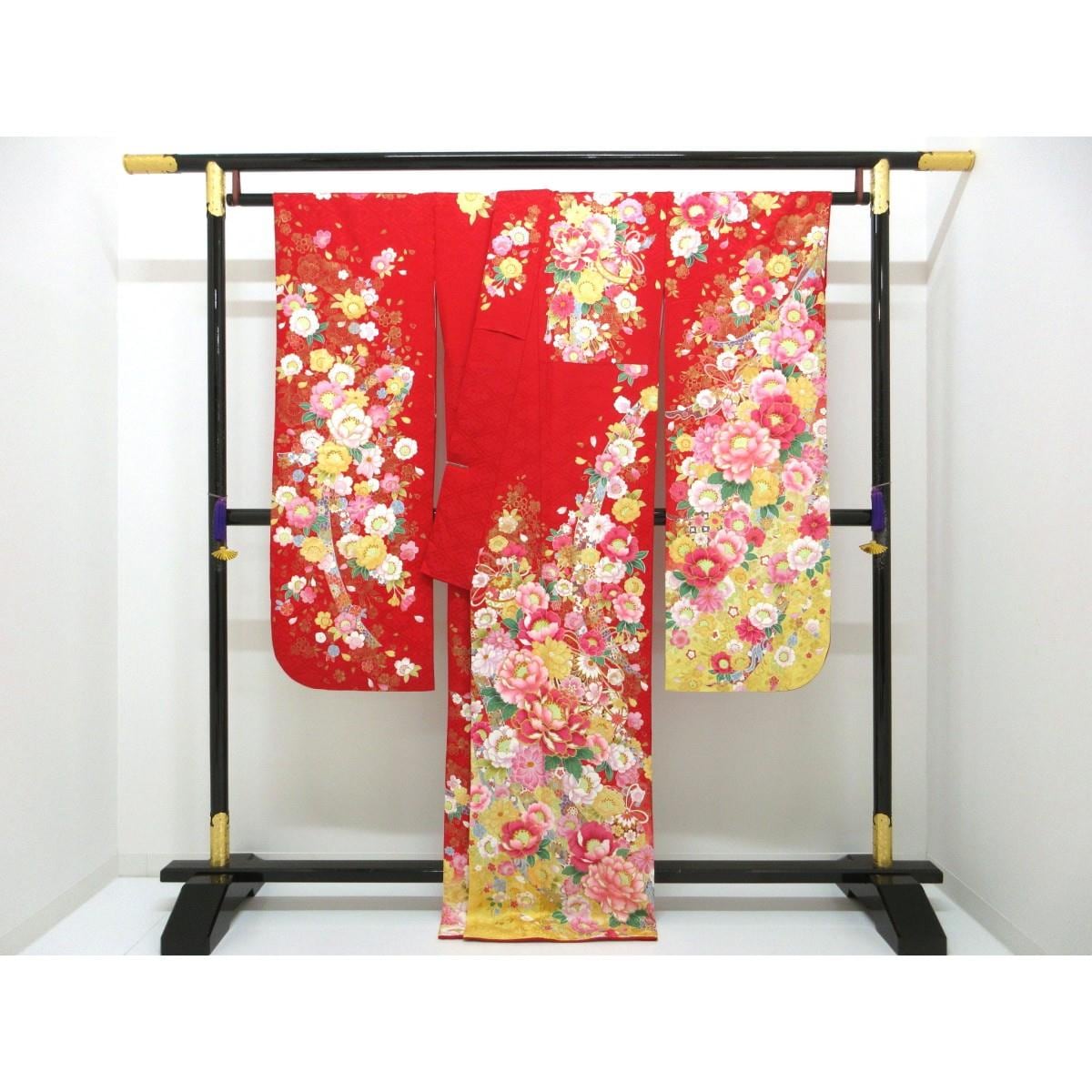 振袖　友禅金彩加工　刺繍入りボカシ染