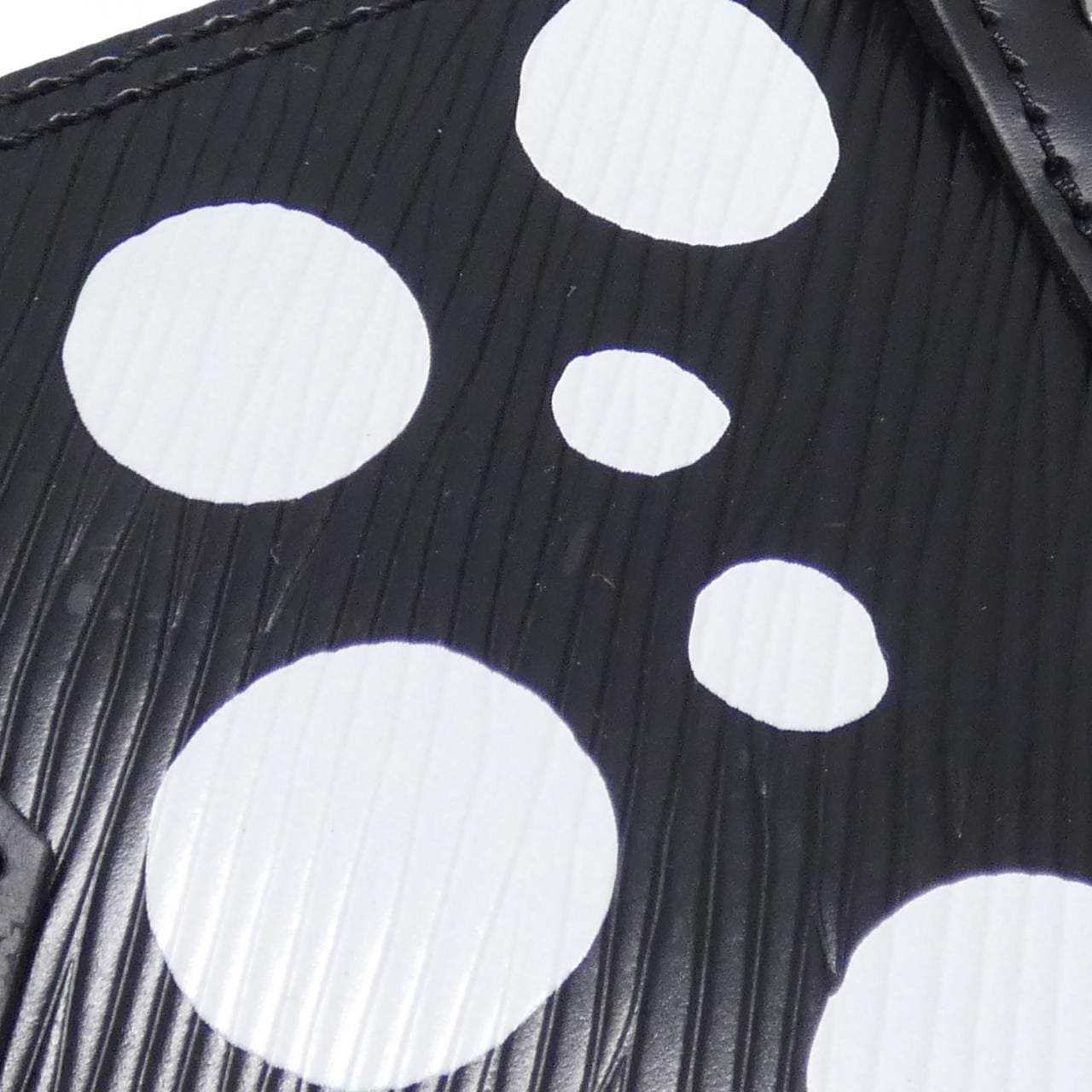 ルイヴィトン エピ(LV X YK) アルマBB 2023RT M21699 バッグ