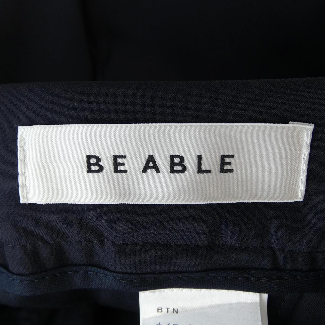 BE ABLE パンツ