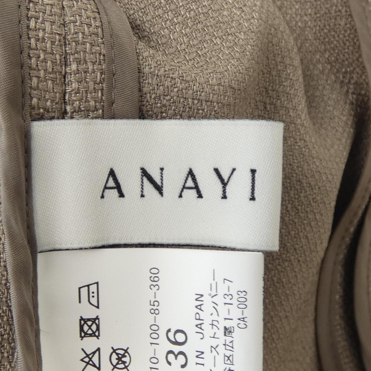 アナイ ANAYI ジャケット