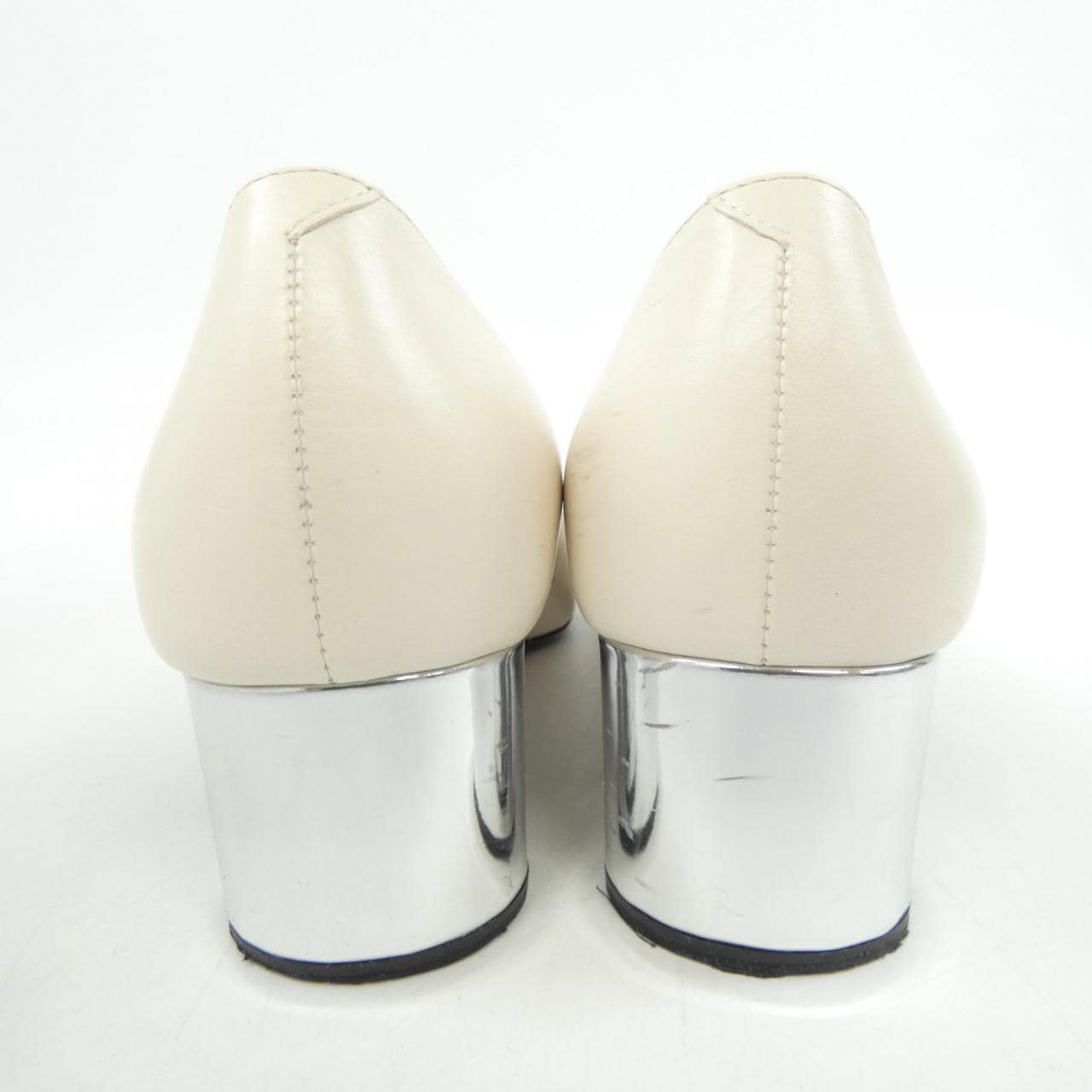 ROGER VIVIER VIVIER 泵