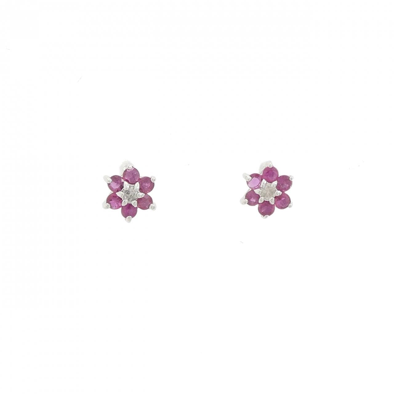 K18WG フラワー ルビー ピアス 0.44CT