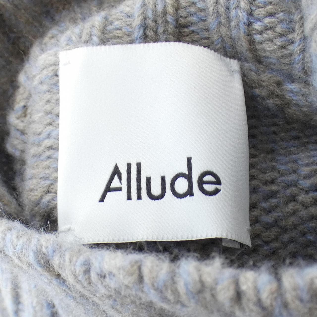 アリュード ALLUDE ニット