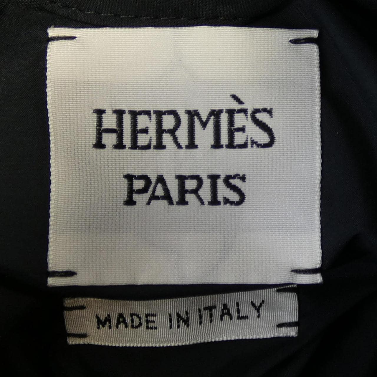 エルメス HERMES BOMBERS SANS MANCHES 5H0160DQ ベスト