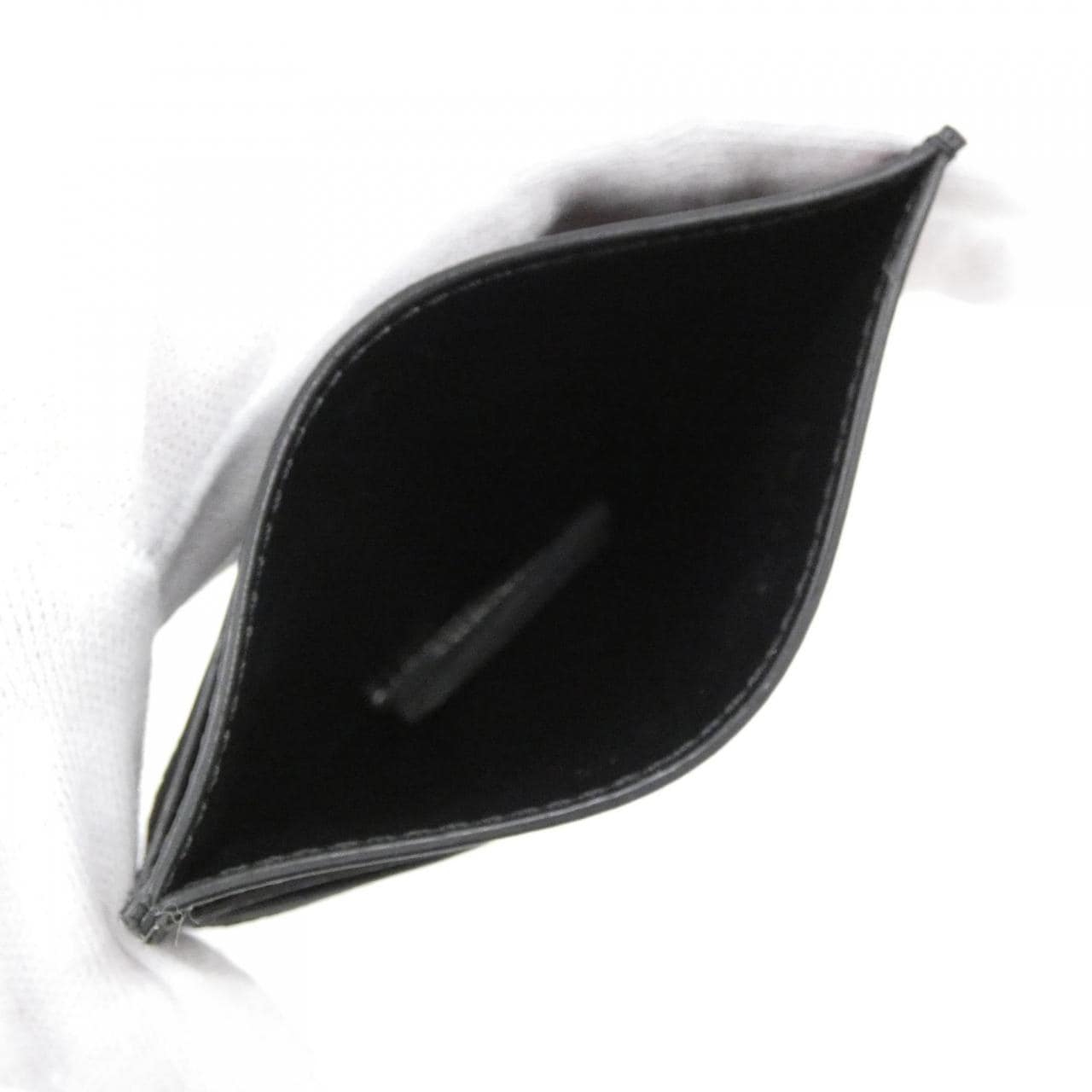 フェンディ FFダイヤモンド 8M0445 ALWA カードケース