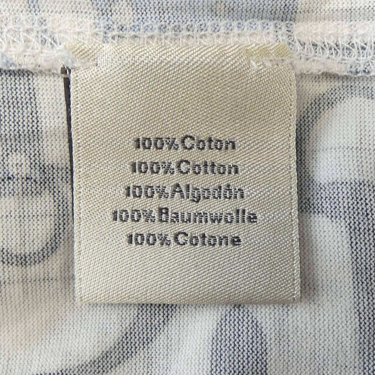 エルメス HERMES Tシャツ