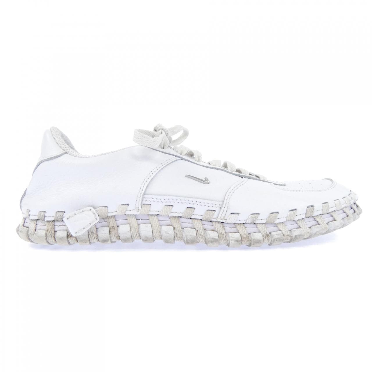 ナイキ NIKE DR0424-100 スニーカー