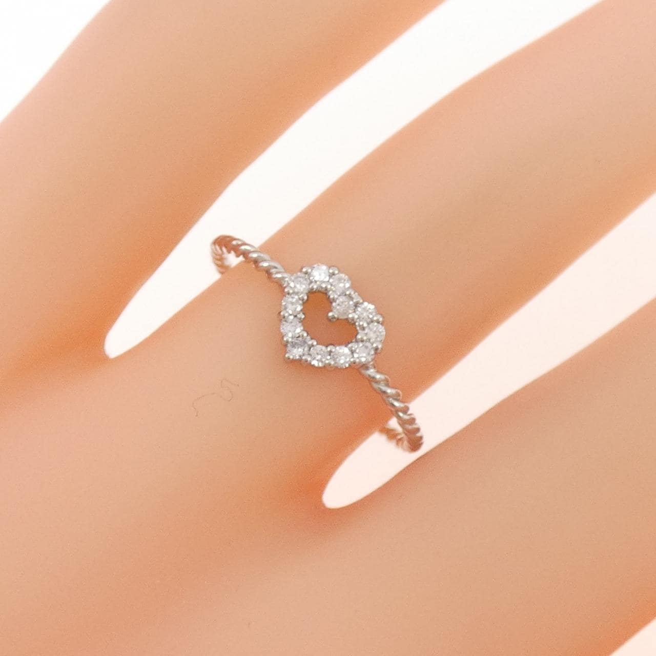 PT900 ハート ダイヤモンド リング 0.10CT