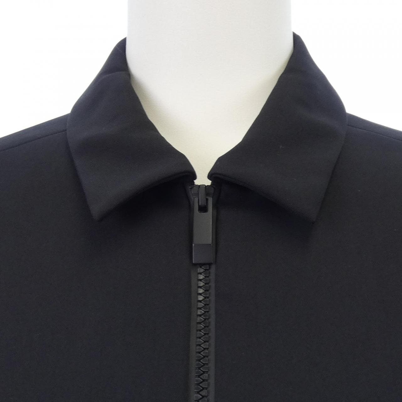 モンクレール MONCLER BALAITOUS ダウンジャケット