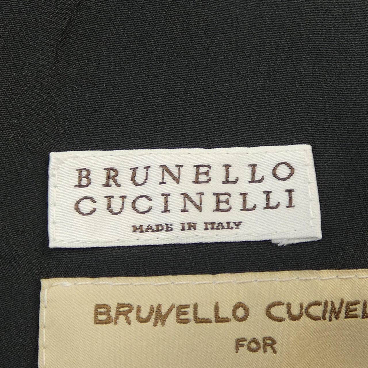 ブルネロクチネリ BRUNELLO CUCINELLI ジャケット