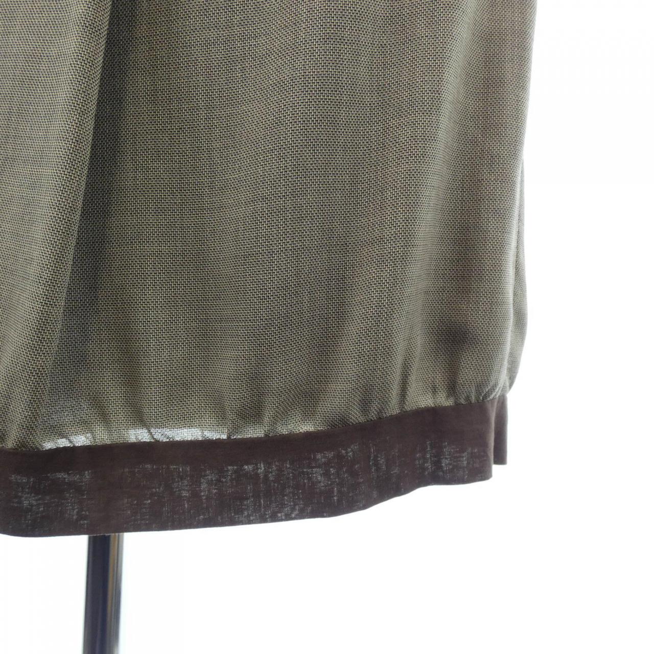 ブルネロクチネリ BRUNELLO CUCINELLI スカート