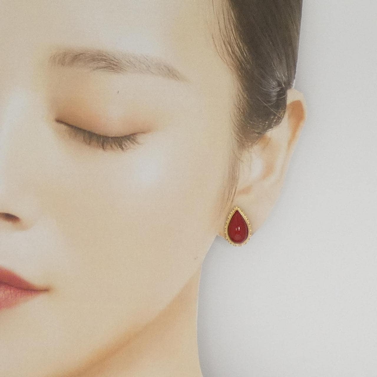 K18YG サンゴ ピアス