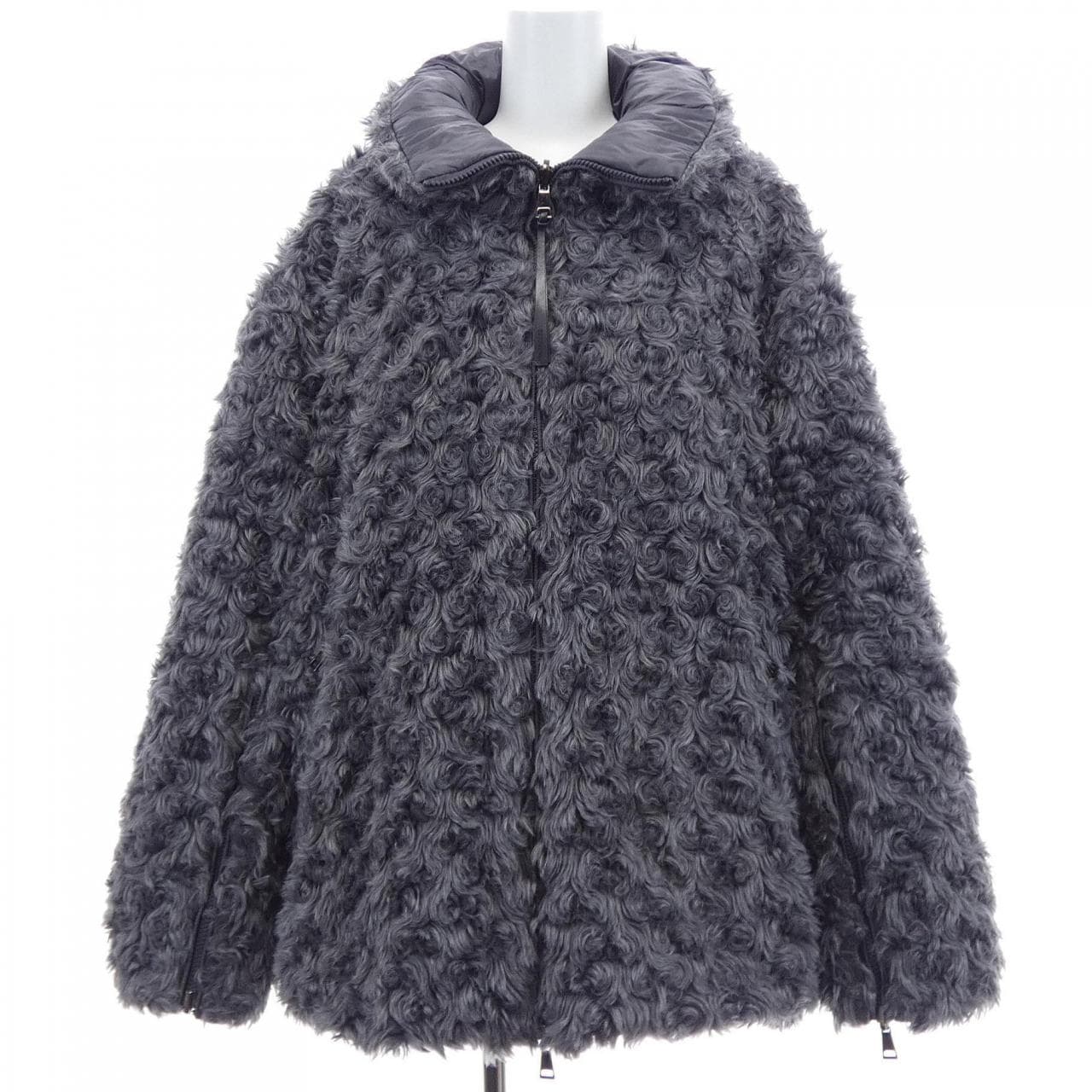 モンクレール MONCLER GOURNAVA ダウンジャケット