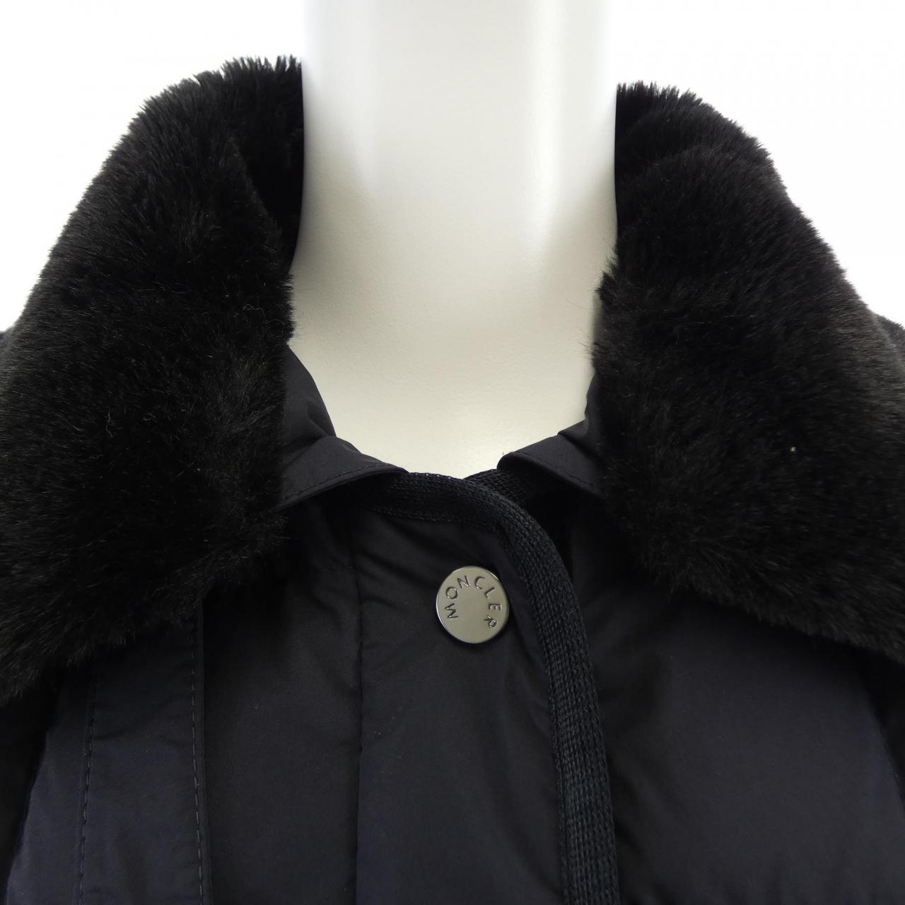 モンクレール MONCLER 54A81 CYGNE ダウンジャケット