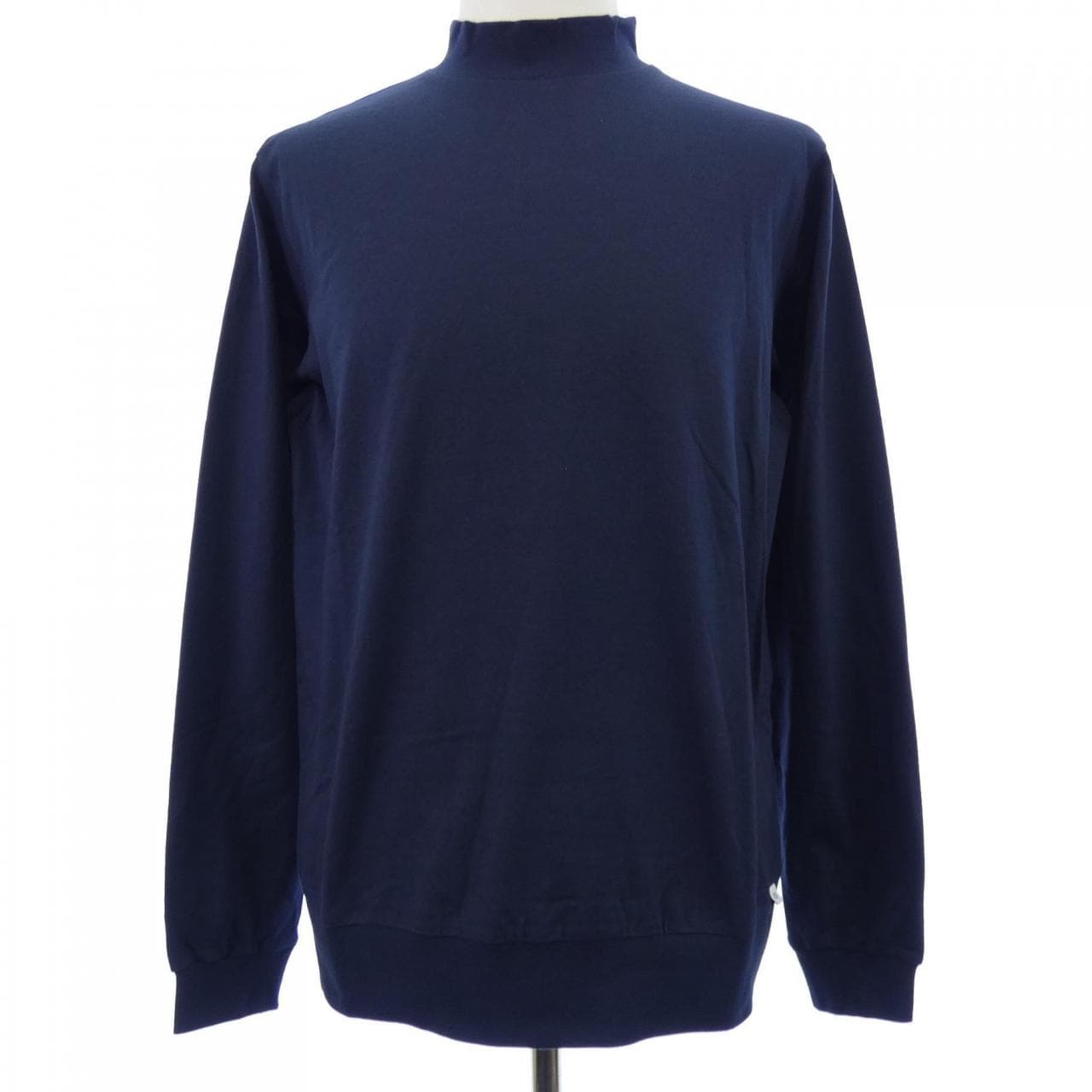 アンティーチポ ANTICIPO トップス