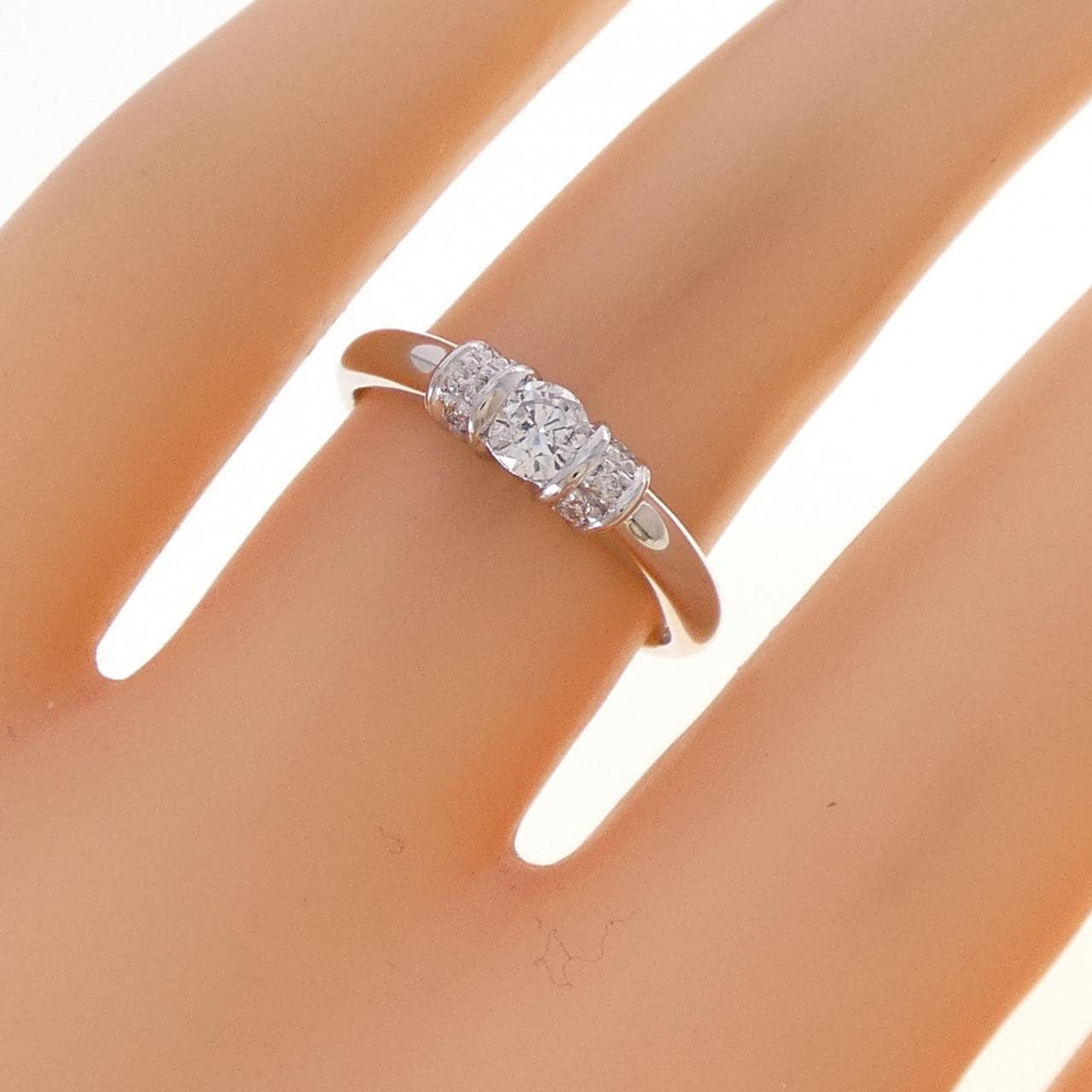 PT900 ダイヤモンド リング 0.23CT