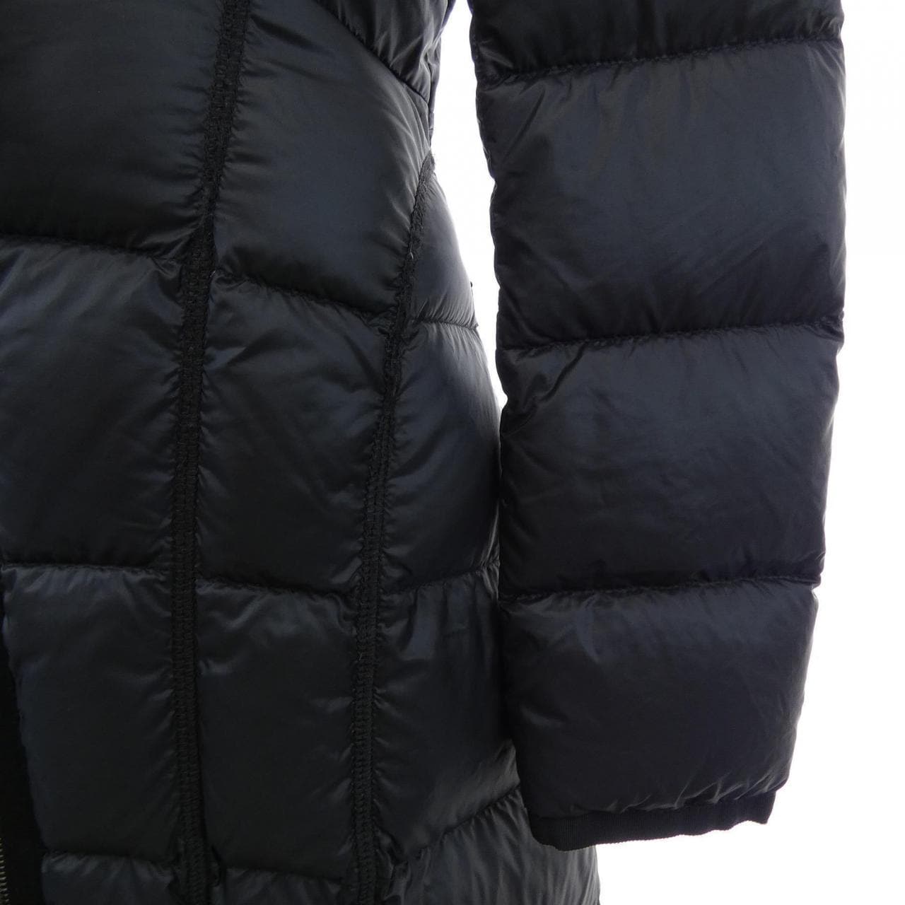 モンクレール MONCLER 5396Q BELLEVALIA ダウンコート