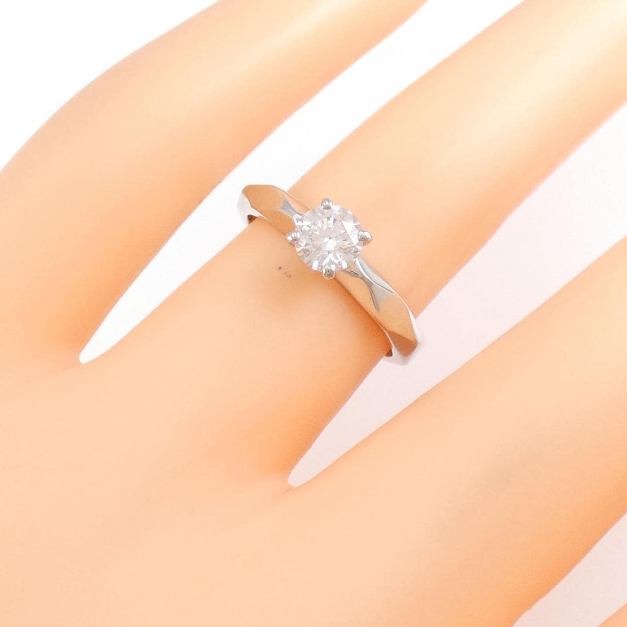 Boucheron faceted solitaire ring