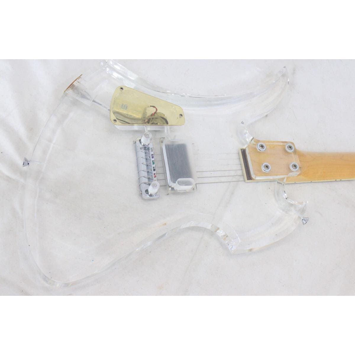 ＦＥＲＮＡＮＤＥＳ　ＭＧ－８５Ｃ