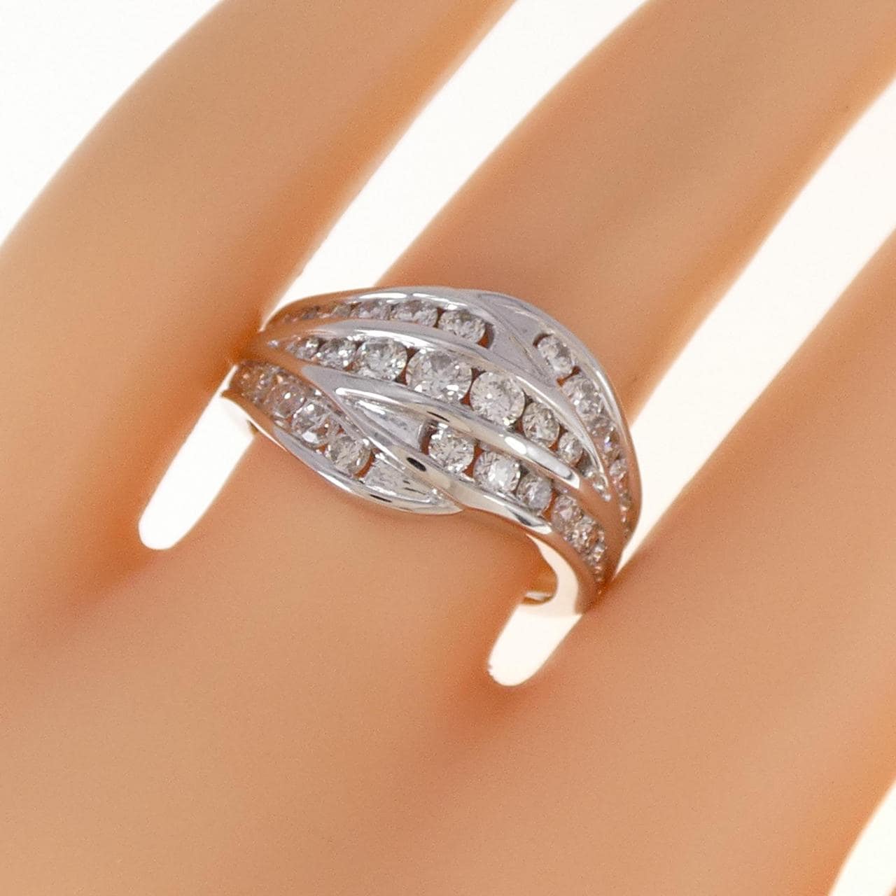 K18WG ダイヤモンド リング 1.25CT