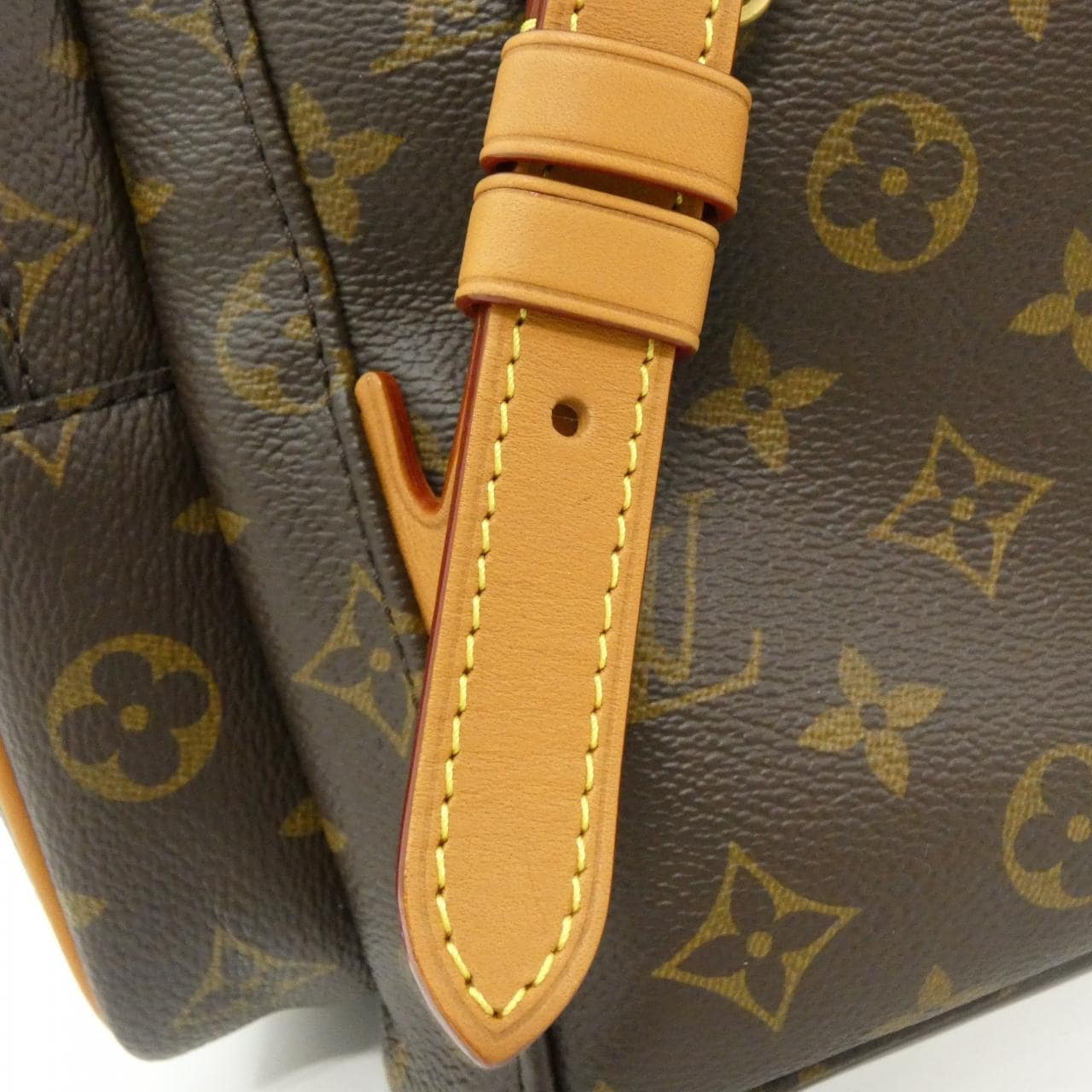 ルイヴィトン モノグラム トリオ バックパック M44658 リュックサック