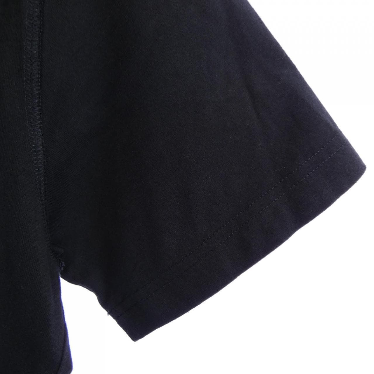 ルイヴィトン LOUIS VUITTON エンボスLVTシャツ HNY55WDT3 Tシャツ
