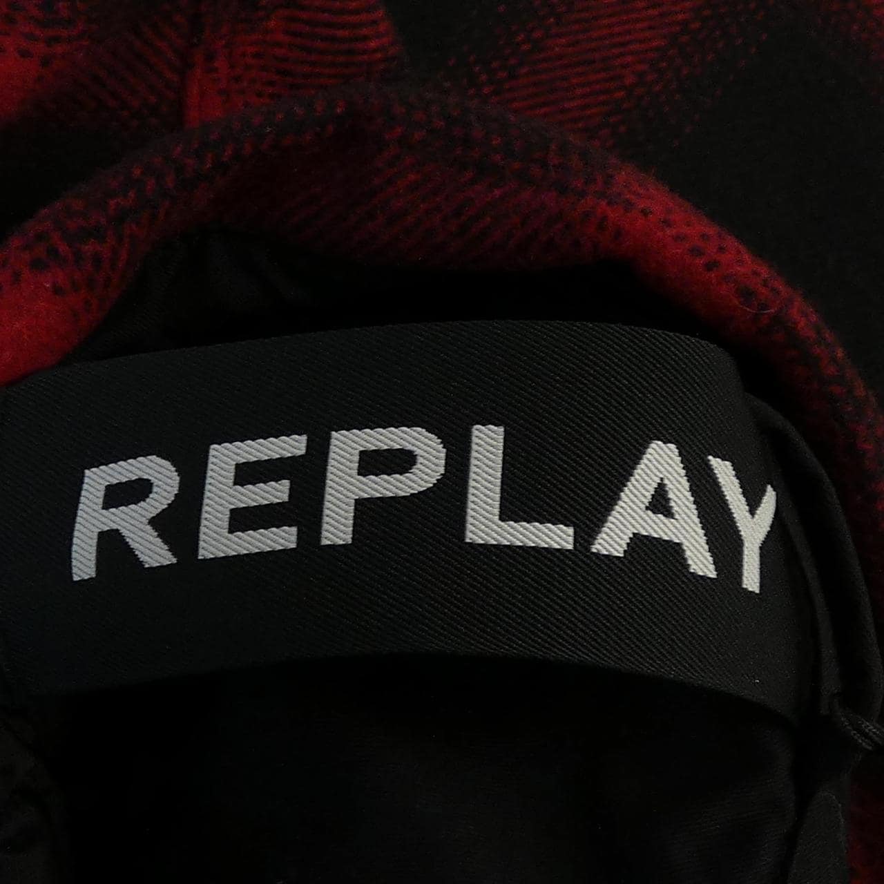 リプレイ REPLAY ジャケット
