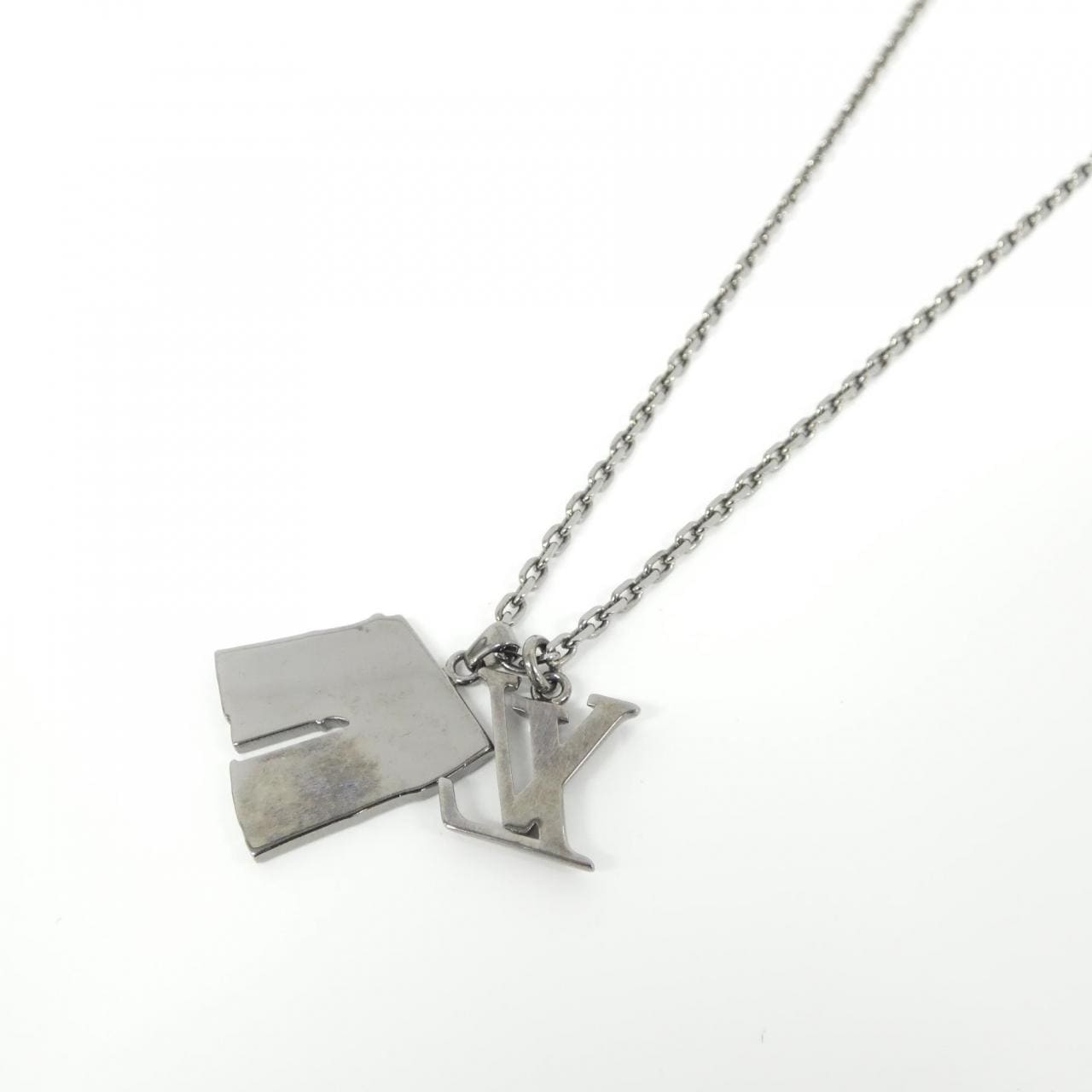 ルイヴィトン コリエ アーク LVイニシャル シティ M68262 ネックレス