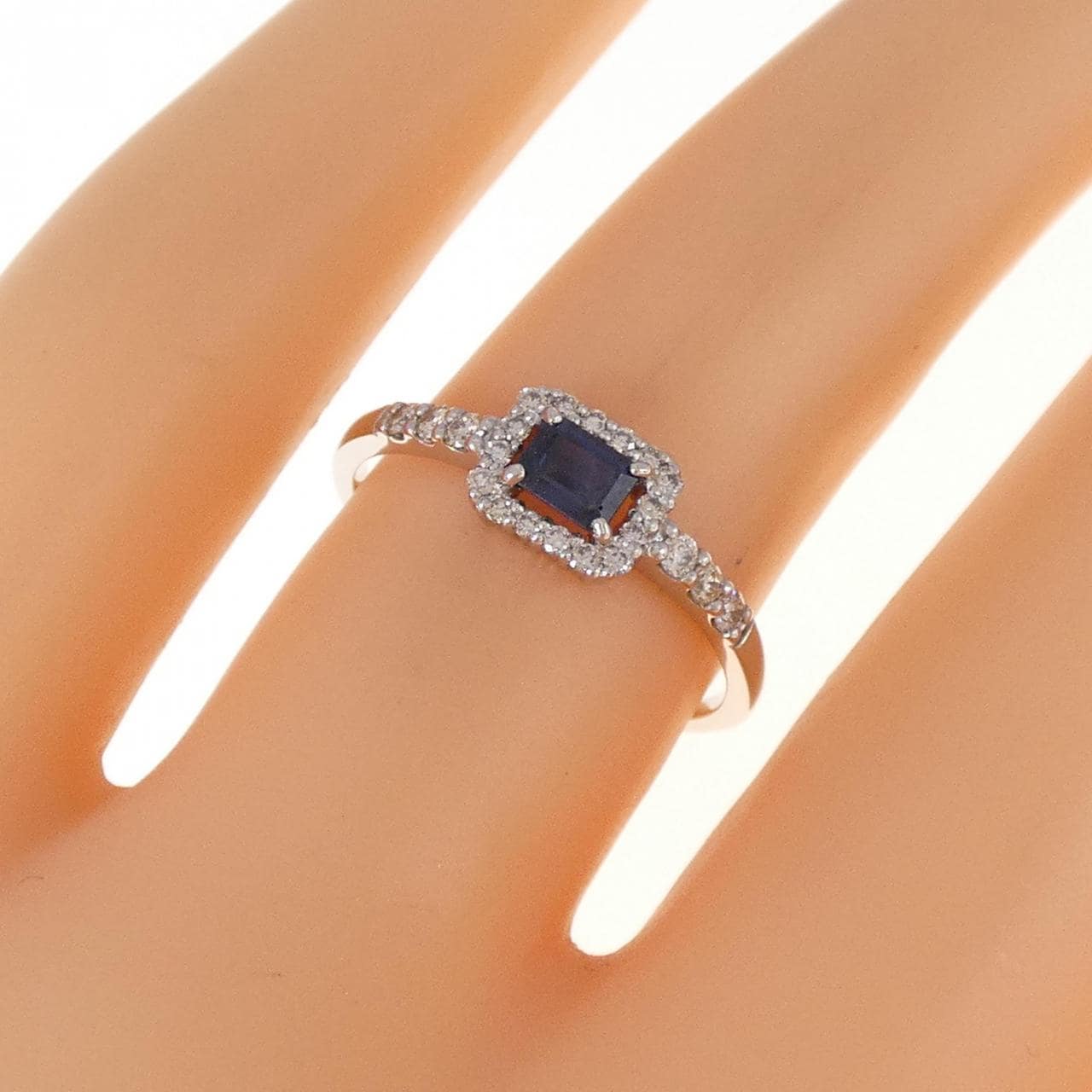 【新品】PT サファイヤ リング 0.27CT