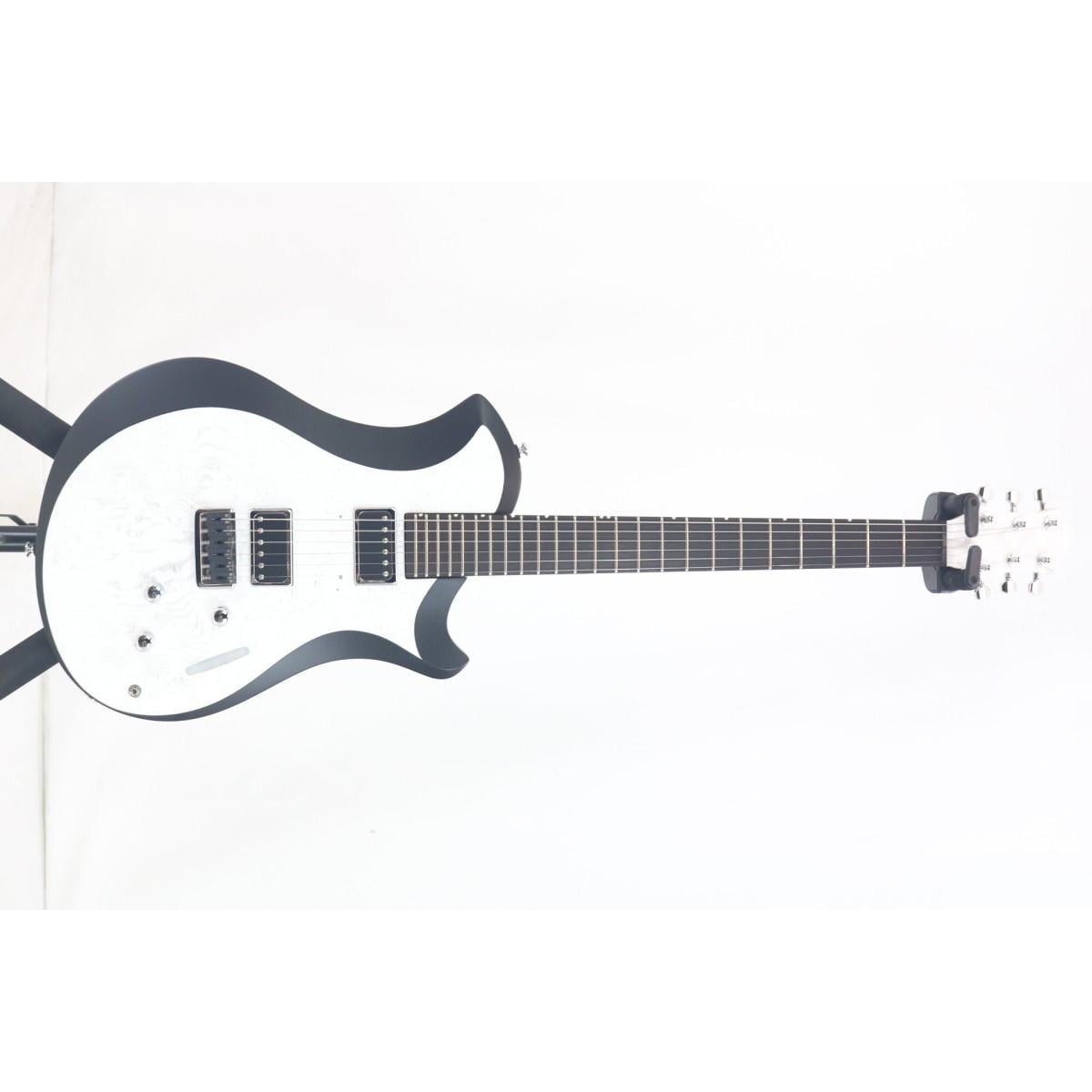 ＲＥＬＩＳＨ　ＧＵＩＴＡＲＳ　ＭＡＲＹ　Ａ　ＯＮＥ