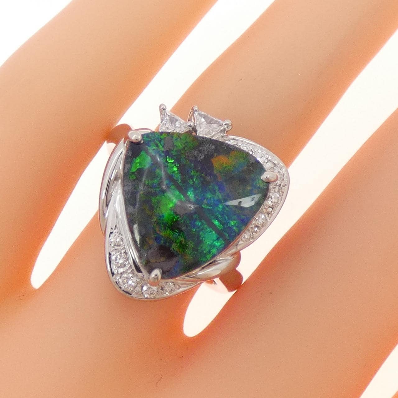 奥佳 ボルダーオパール リング 6.68CT