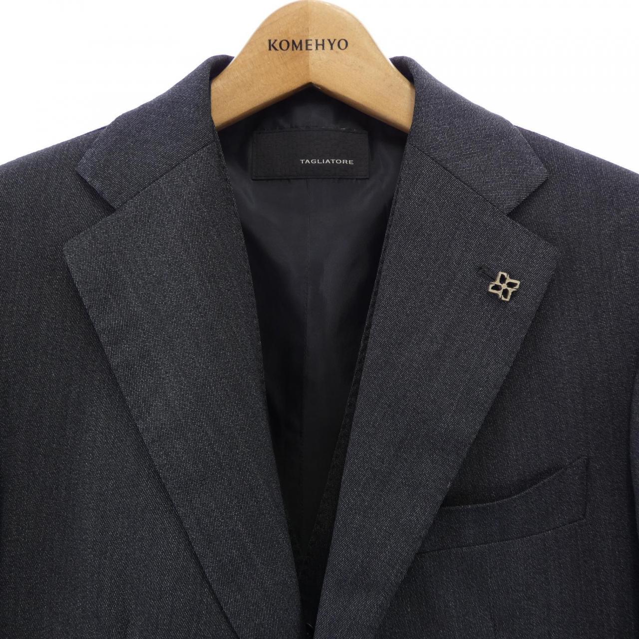 タリアトーレ TAGLIATORE スリーピース