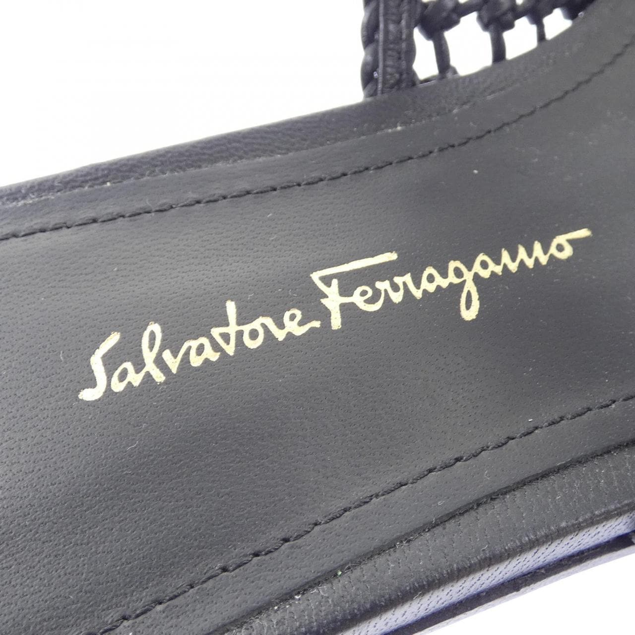 サルヴァトーレフェラガモ SALVATORE FERRAGAMO サンダル