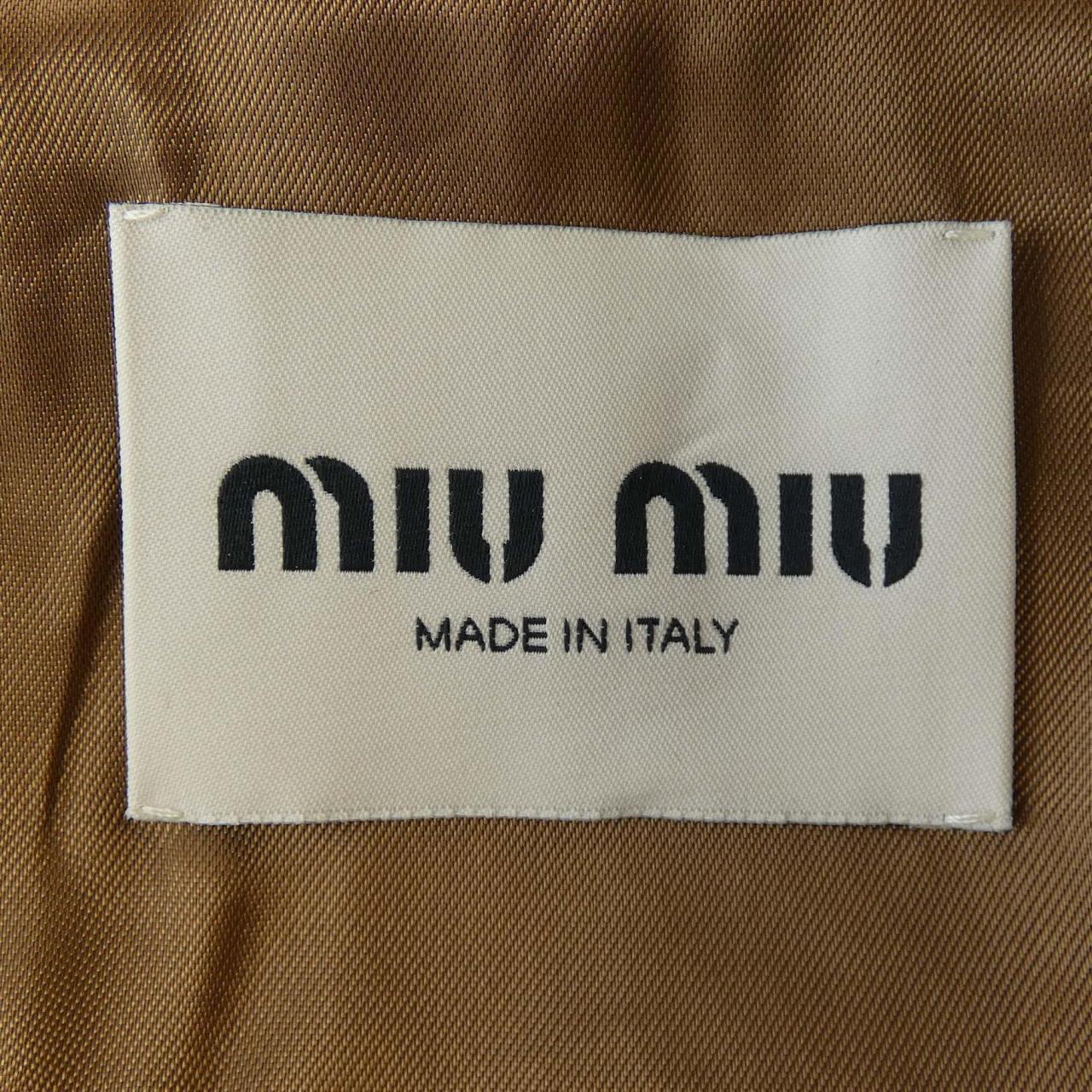 ミュウミュウ MIU MIU FROM THE RUNWAY ワックスドスエードレザー MPT318 SOOO 19ML ベスト